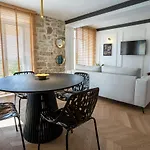 Restaurant & Morgan Bed and breakfast